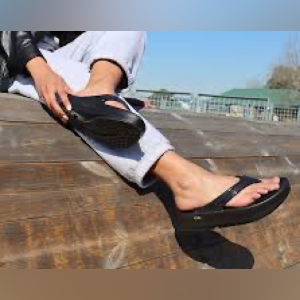 New Oofos Oolala women’s thong sandal sz 6 - Picture 7 of 7